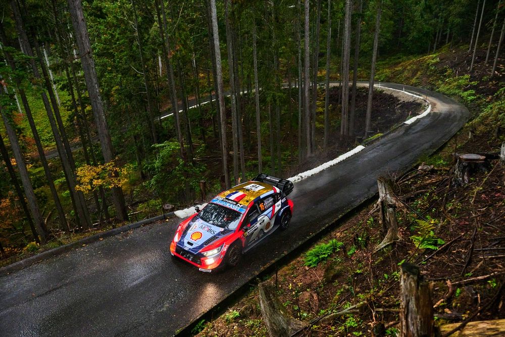 Fourmaux retired from third in Japan after an excursion which ripped off his passenger door