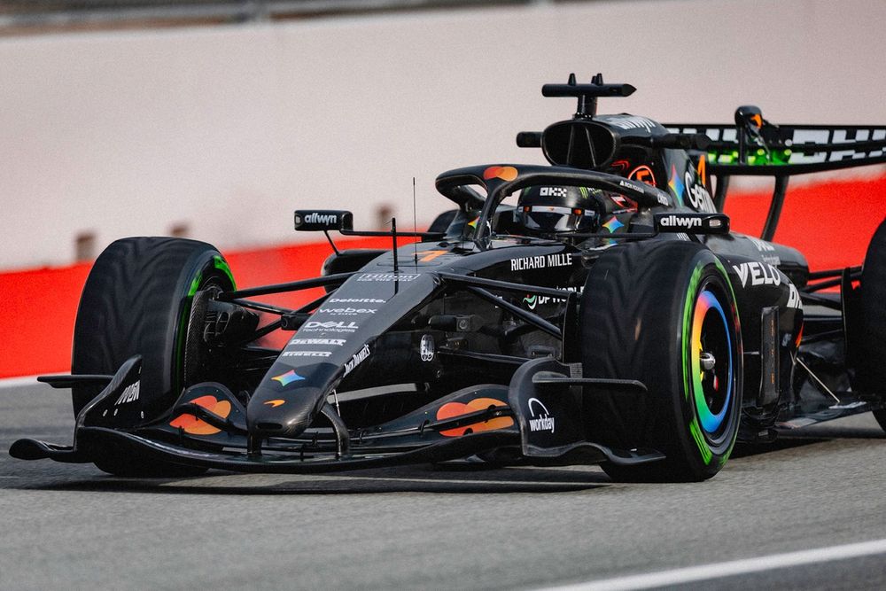Lando Norris, McLaren MCL40 