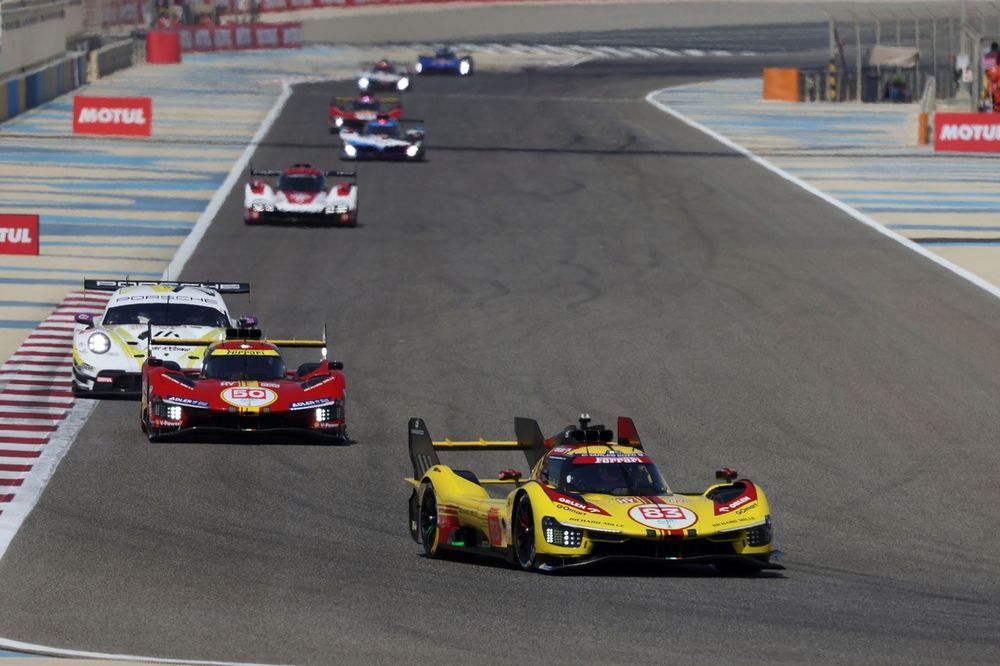 #83 AF Corse Ferrari 499P: Robert Kubica, Robert Shwartzman, Yifei Ye
