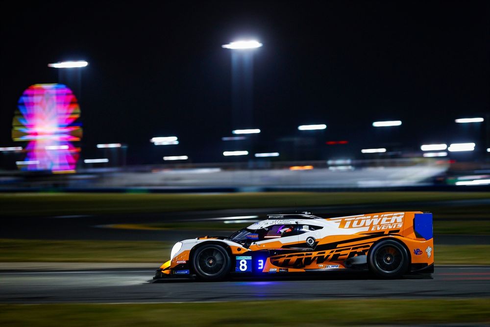 De LMP2's zijn enkele seconden per ronde langzamer dan de GTP's, maar zijn wel sneller dan de GT's.