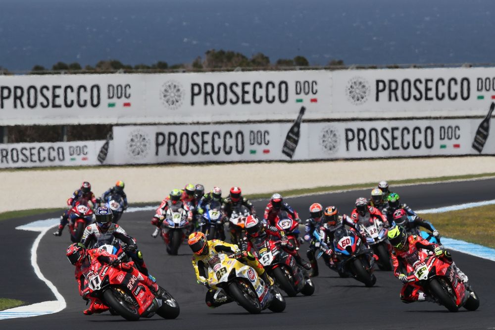 Start action, Nicolo Bulega, Aruba.It Racing - Ducati leads