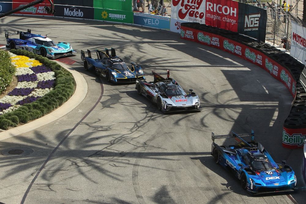 #10 Cadillac Wayne Taylor Racing Cadillac V- Series.R: Ricky Taylor, Filipe Albuquerque, #40 Cadillac Wayne Taylor Racing Cadillac V- Series.R: Jordan Taylor, Louis Deletraz, #23 Aston Martin Thor Team Aston Martin Valkyrie: Ross Gunn, Roman De Angelis, #60 Acura Meyer Shank Racing w/Curb Agajanian Acura ARX-06: Tom Blomqvist, Colin Braun