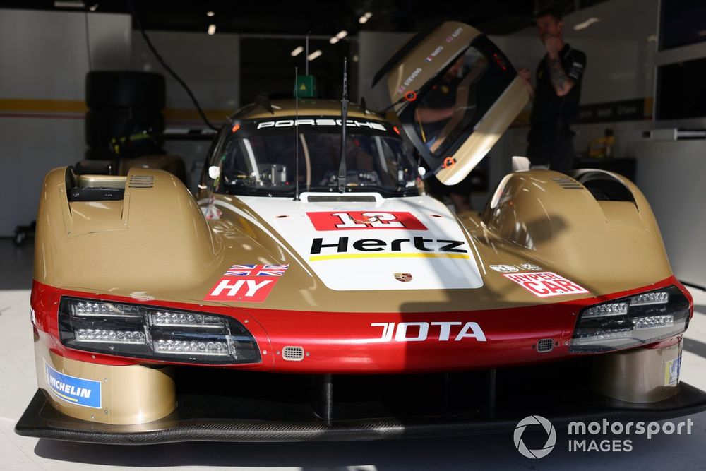 #12 Hertz Team Jota Porsche 963: William Stevens, Callum Ilott, Norman Nato