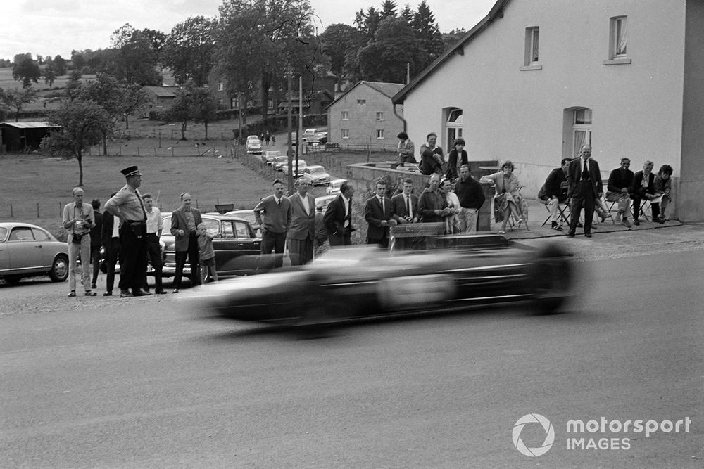 Challenges of Spa made all the more immediate by spectators’ proximity on sections of public road 