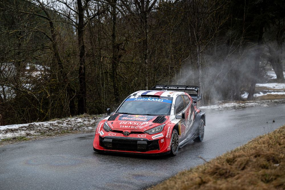 Оливер Сольберг контролирует ситуацию, а Элфин Эванс сдерживает Себастьяна Ожье