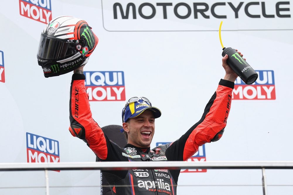Marco Bezecchi, Aprilia Racing