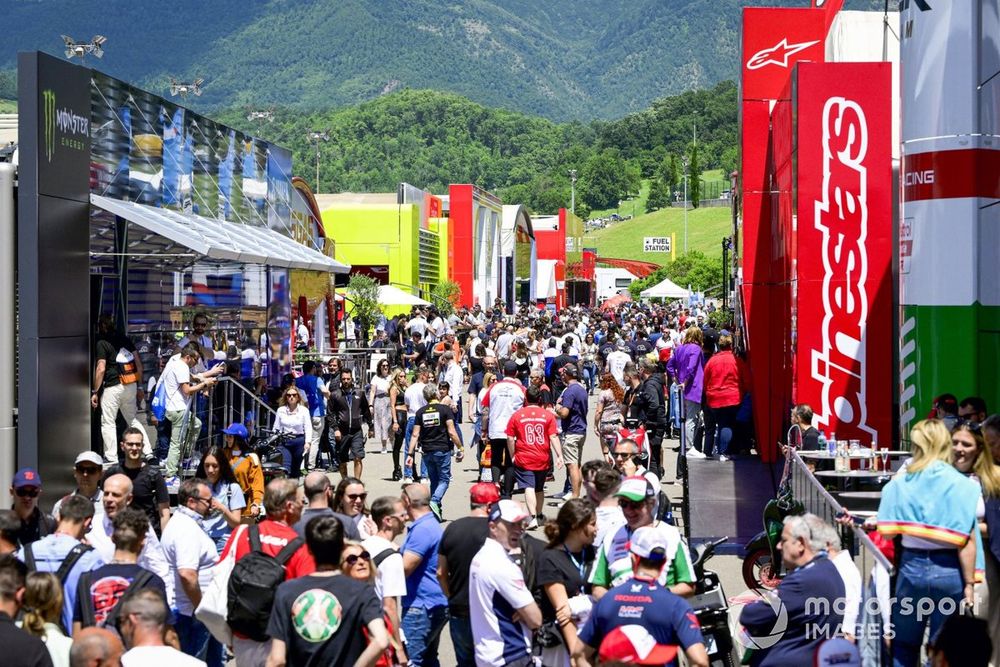 Además de carreras, MotoGP busca ofrecer la mejor experiencia a los aficionados