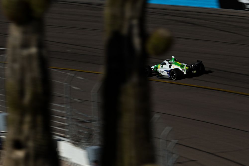 Brasileiro concluiu a prova no Arizona na 19ª colocação, colado em Mick Schumacher.