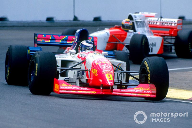 Gianni Morbidelli chez Footwork.