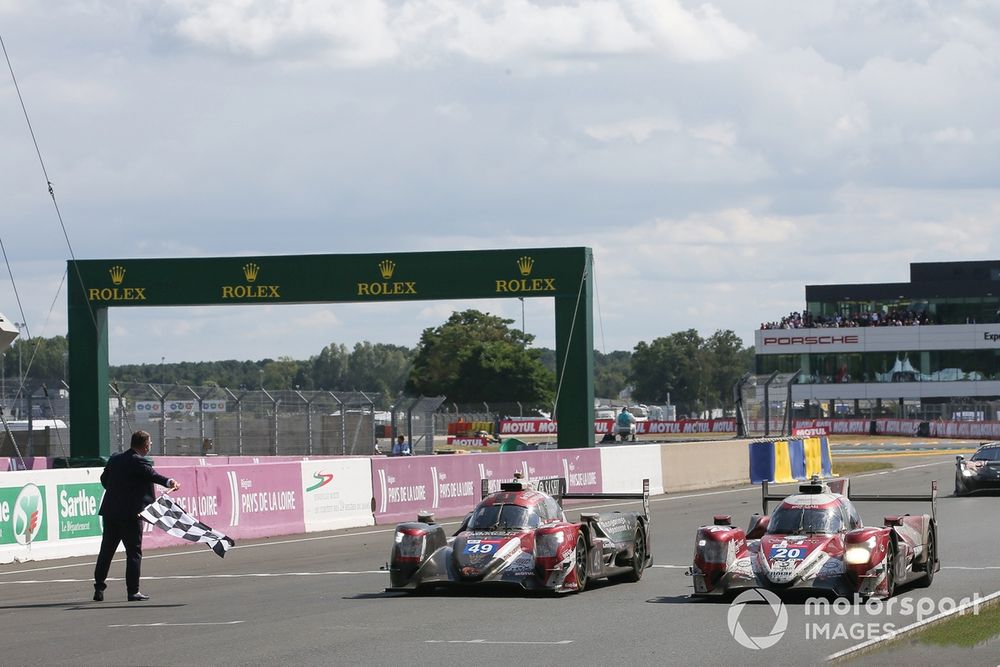 #49 High Class Racing Oreca 07 - Gibson LMP2, Anders Fjordbach, Jan Magnussen, Kevin Magnussen and #20 High Class Racing Oreca 07 - Gibson LMP2, Dennis Andersen, Ricky Taylor, Marco Sorensen 