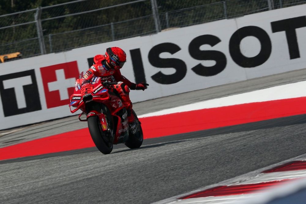 Márquez no se deja sorprender y se lleva la victoria en la sprint del GP de Austria