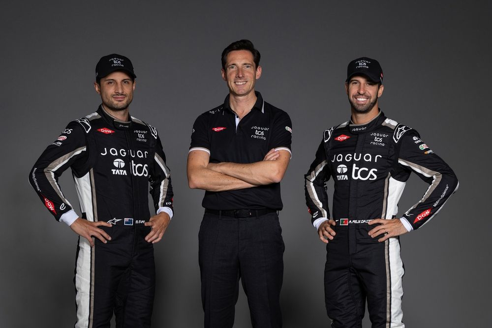 Mitch Evans, Jaguar TCS Racing, Ian James, Jaguar TCS Racing, Antonio Felix da Costa, Jaguar TCS Racing