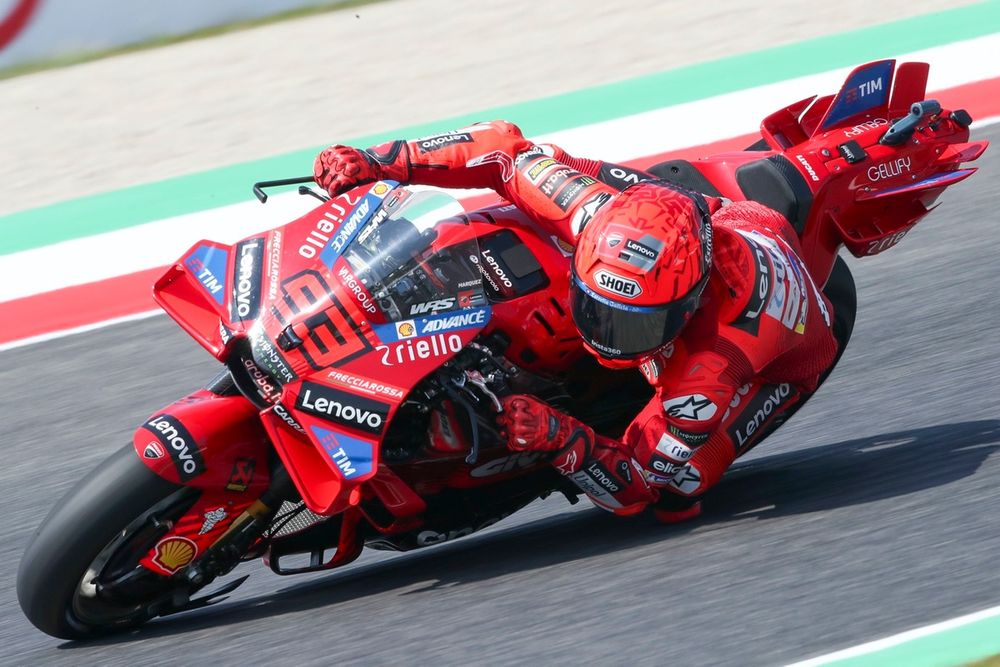 Márquez se impone con suspense y remontada en el Sprint de Mugello