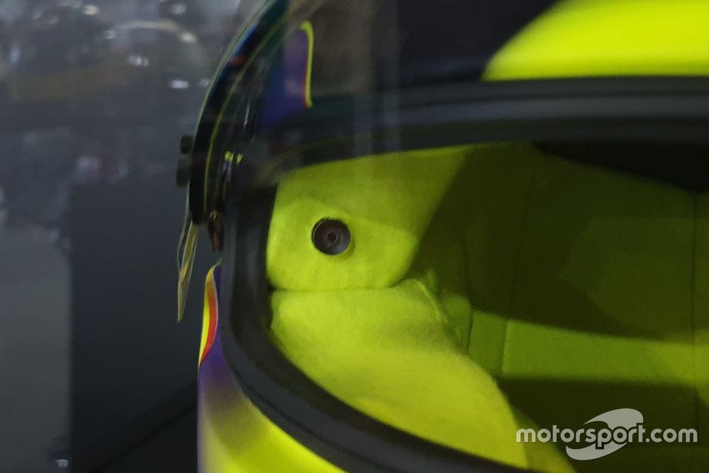 Visita alla fabbrica Bell: helmet cam di F1