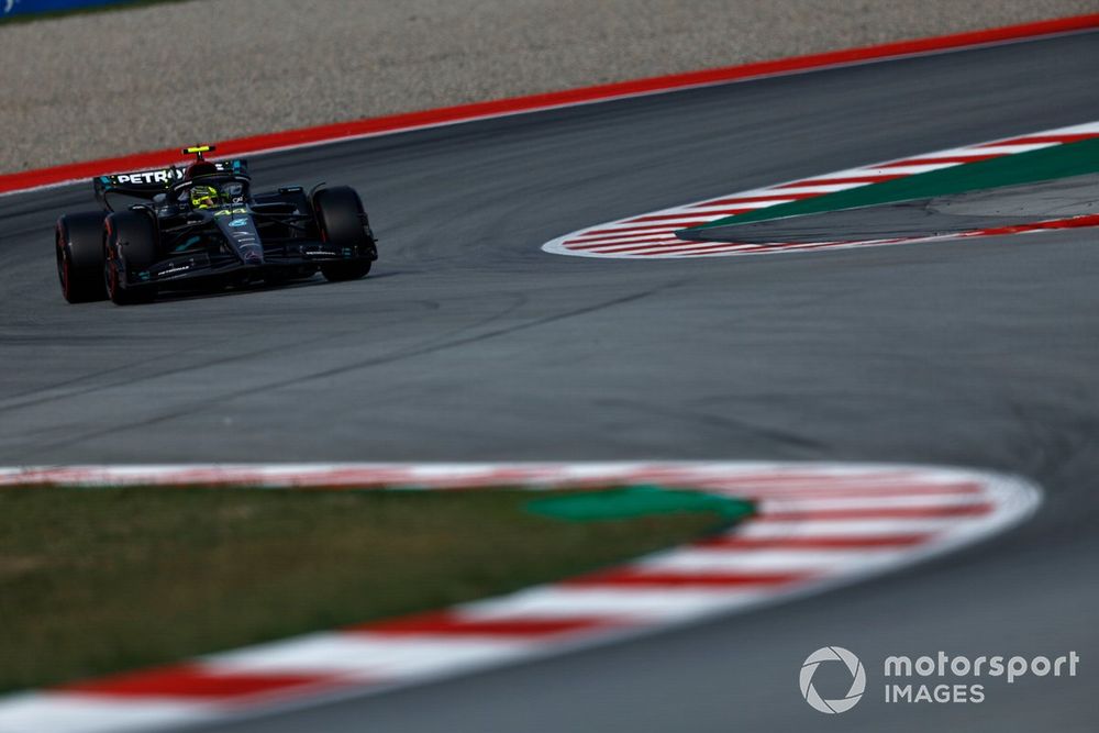 Lewis Hamilton, Mercedes F1 W14