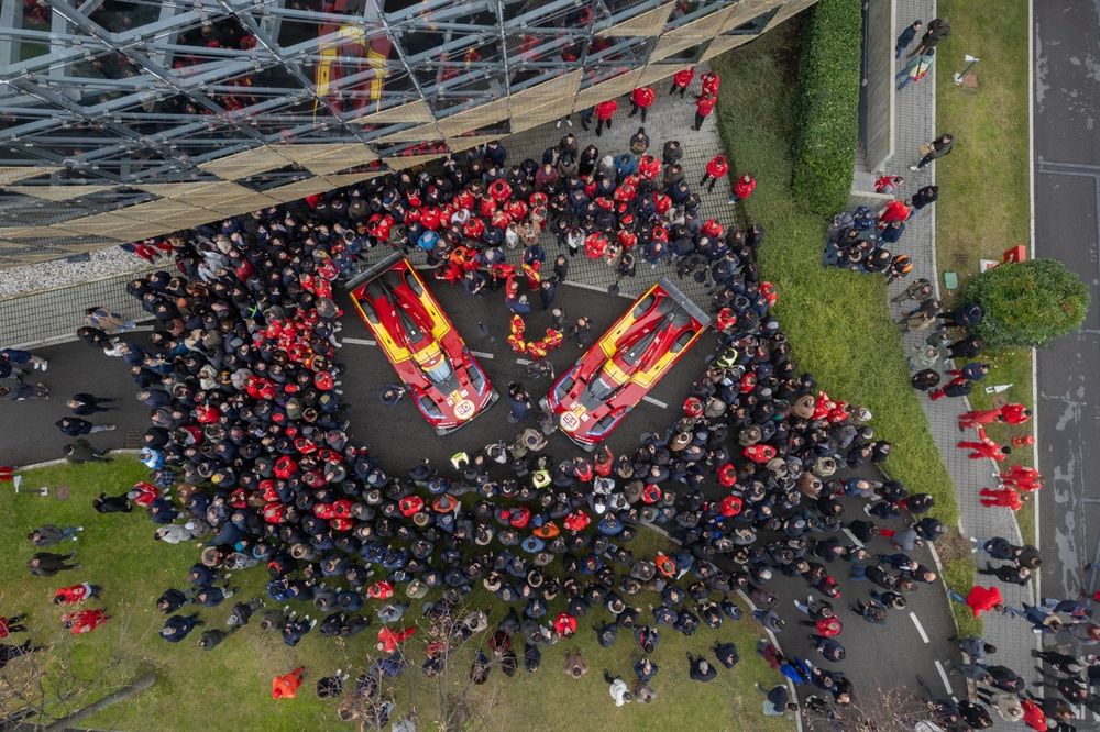 Ferrari 499P, la festa a Maranello per i Mondiali 2025