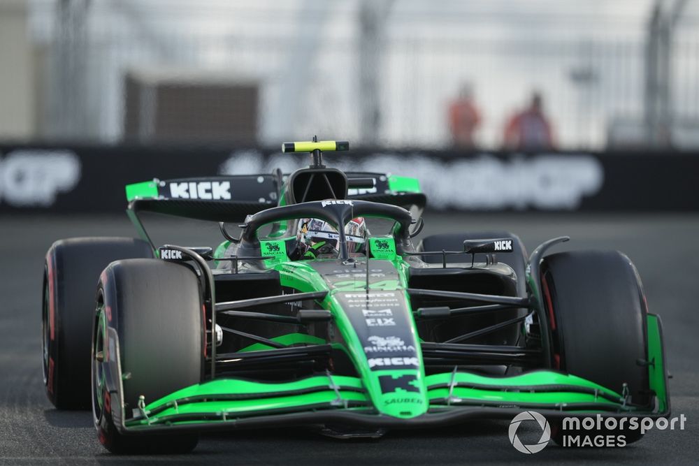 Zhou Guanyu (Sauber) en 2024