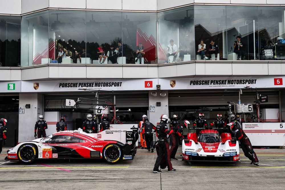 #6 Porsche Penske Motorsport Porsche 963: Kevin Estre, Laurens Vanthoor, Matt Campbell, #5 Porsche Penske Motorsport Porsche 963: Julien Andlauer, Michael Christensen, Mathieu Jaminet