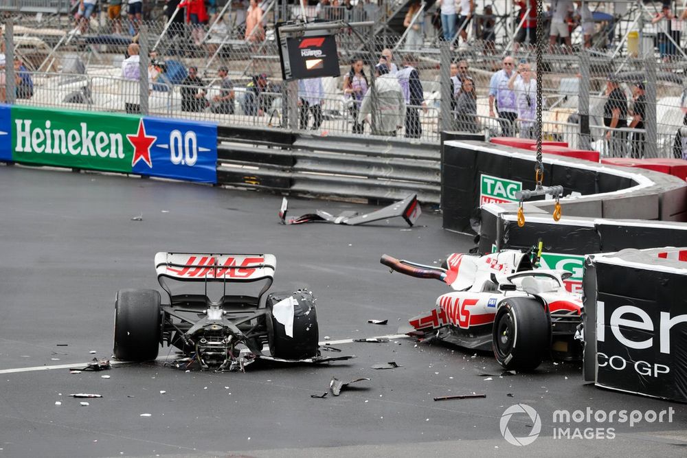 Mick Schumacher, Haas VF-22 crash