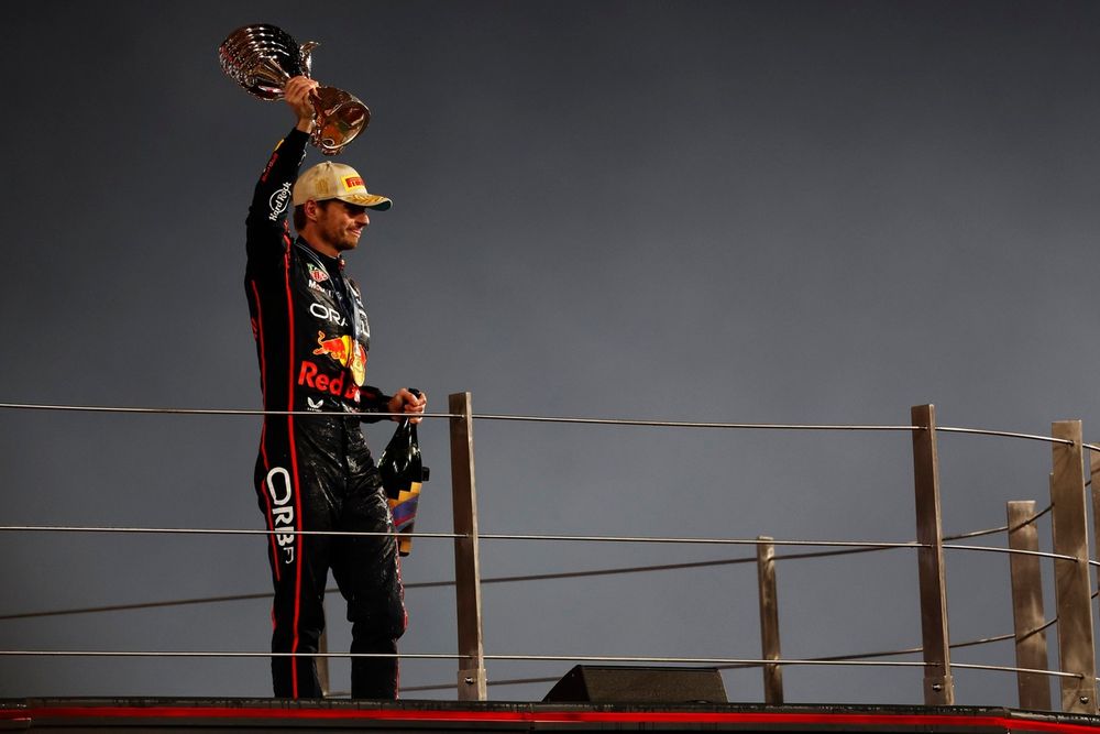 En 2025, Max Verstappen a effectué une remontée impressionnante au classement pilotes, à deux doigts de remporter le titre face à Lando Norris et Oscar Piastri.