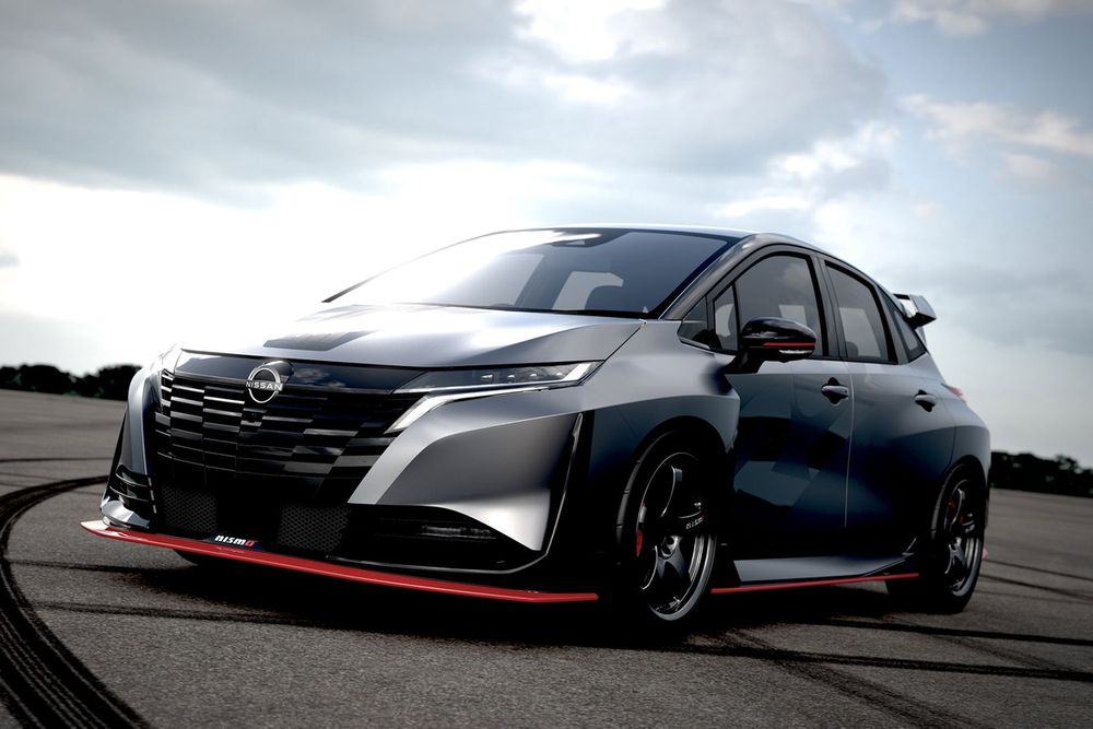 Nissan unveils Aura NISMO RS Concept