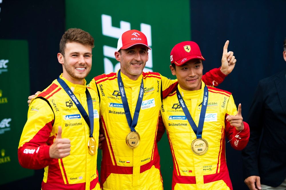 Роберт Кубика претендует на Ferrari 1-2 в Cota WEC квалификации Роберт Кубика претендует на Ferrari 1-2 в Cota WEC квалификации