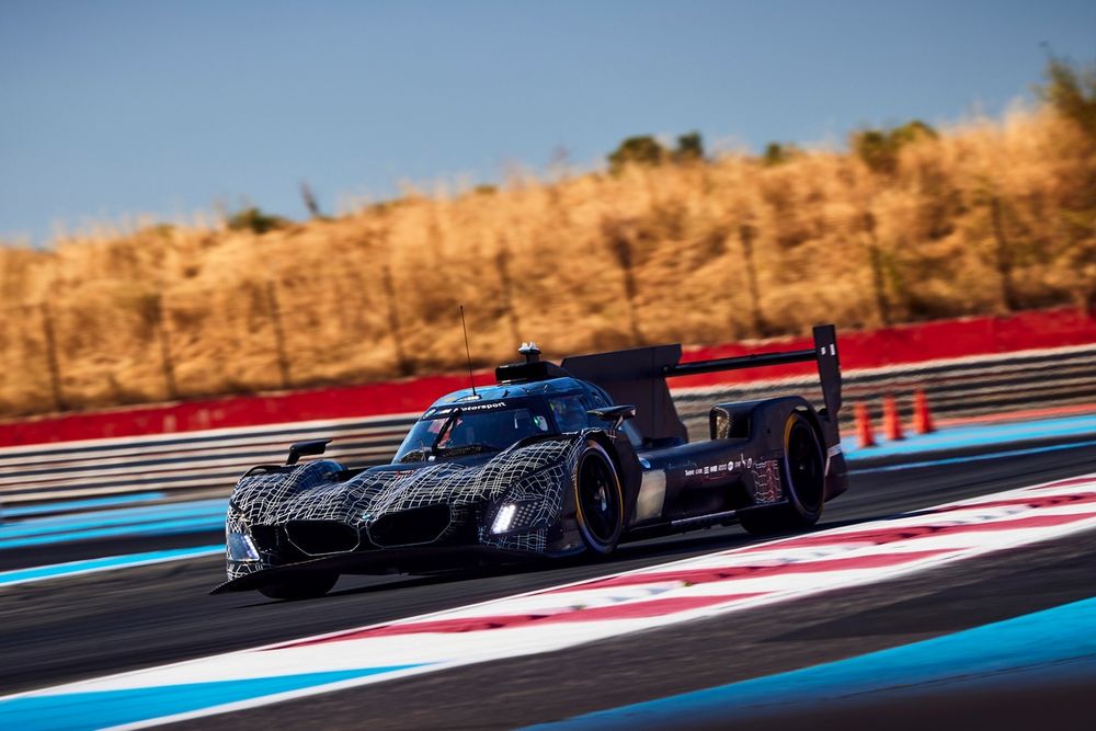 BMW раскрывает настройку автомобиля LMDH на 2026 год WEC, кампании IMSA
