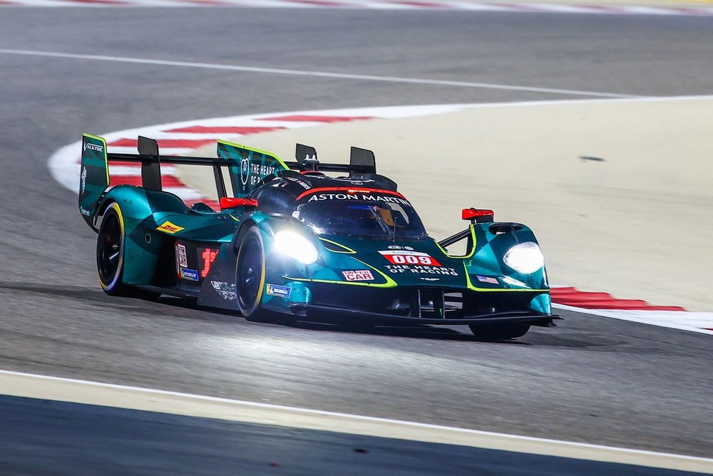 Bij Aston Martin wil men eerst meer over de Valkyrie AMR-LMH leren, voordat er aan updates gedacht worden.