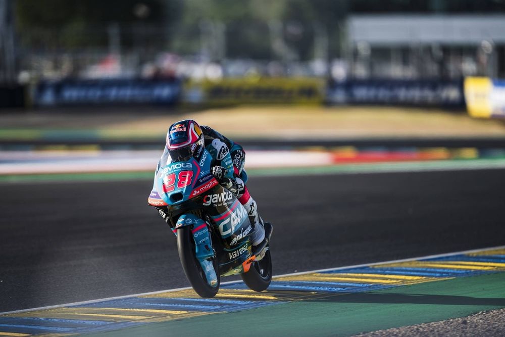 Moto3 Le Mans: Quiles arrasa en una carrera recortada por la lluvia