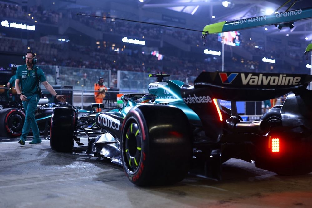 Aston Martin llega: mañana se espera el debut del AMR26 de Alonso