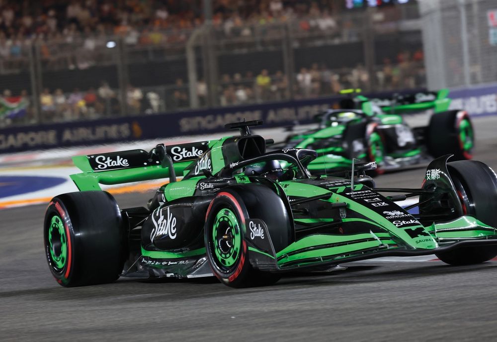 Valtteri Bottas, Stake F1 Team Kick Sauber, Zhou Guanyu, Stake F1 Team Kick Sauber