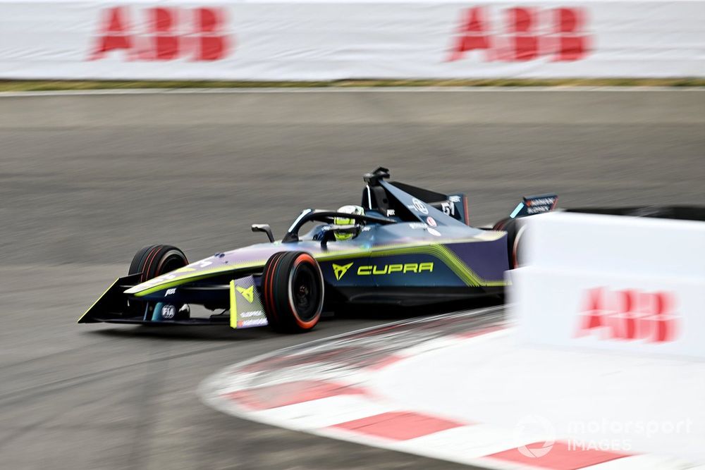 Muller left his highly-regarded team-mate Di Grassi for dust at Abt