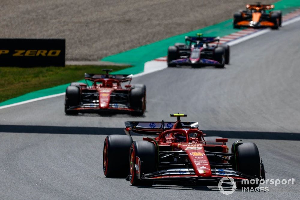 Carlos Sainz, Ferrari SF-24, Charles Leclerc, Ferrari SF-24, Pierre Gasly, Alpine A524