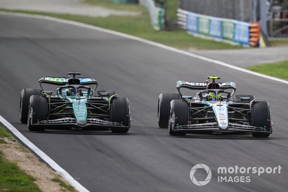 Lance Stroll, Aston Martin AMR24, lucha con Lewis Hamilton, Mercedes F1 W15