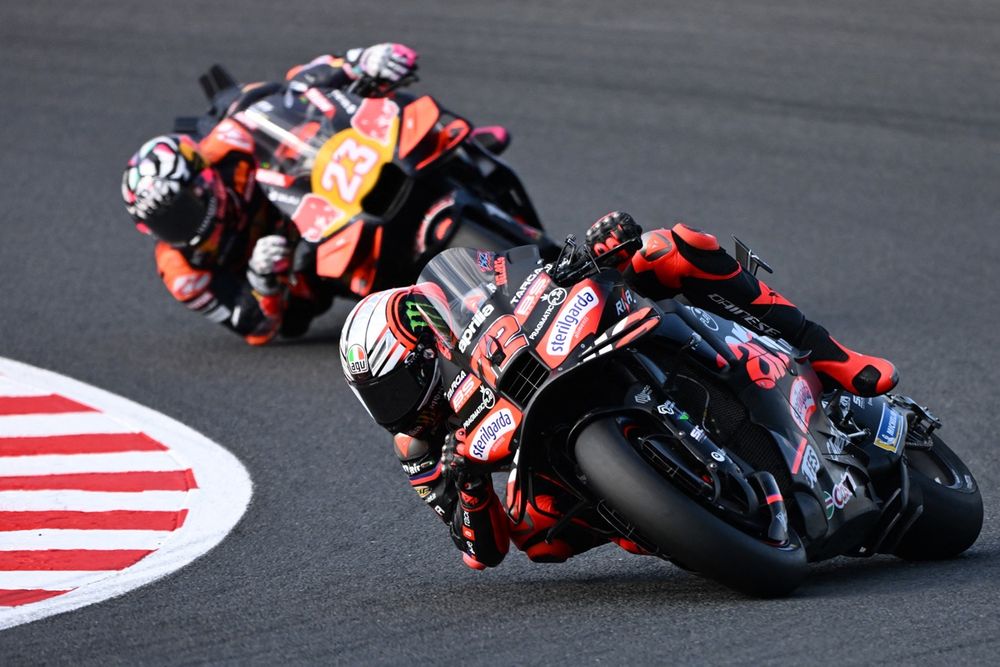 Энеа Бастианини, Red Bull KTM Tech 3, Марко Безсекки, Aprilia Racing