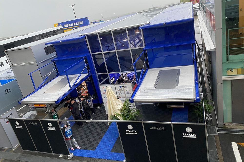 ここはF1か……！？ 国内レースに登場したKONDO RACINGの豪華