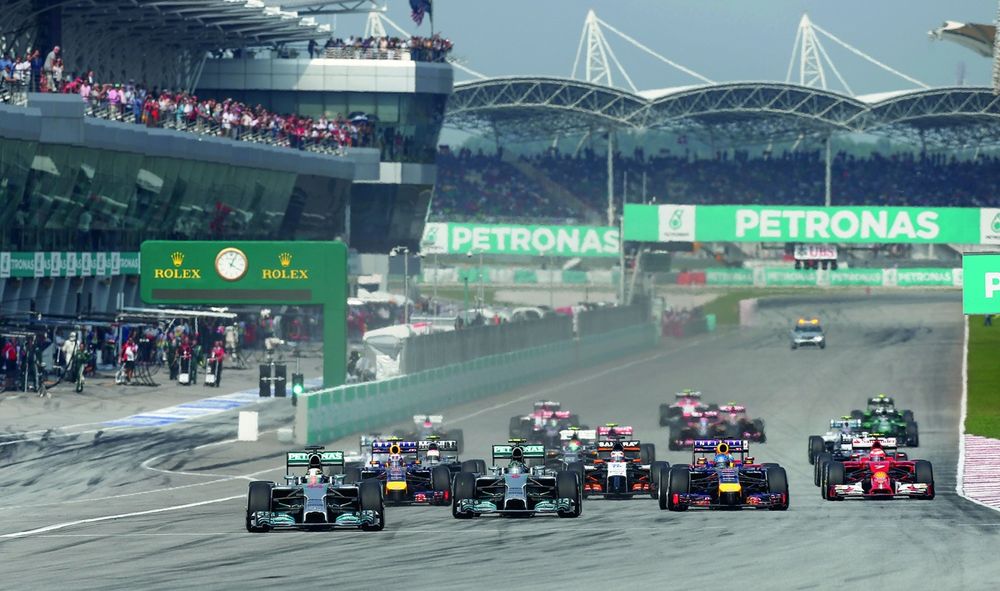 Will 2026 rules allow Mercedes to jump ahead of the pack again, as it did in 2014 with the W05?