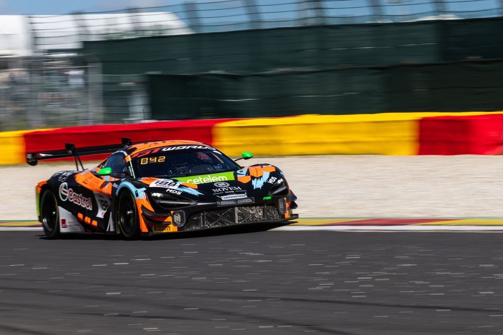 #188 Garage 59 McLaren 720S GT3 EVO: Guilherme Oliveira, Shaun Balfe, Thomas Fleming, Jack Hawksworth