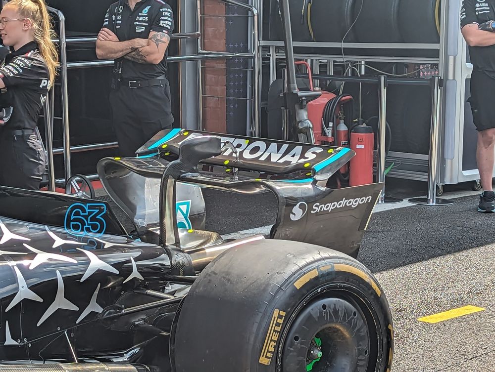 Mercedes W15 technical detail