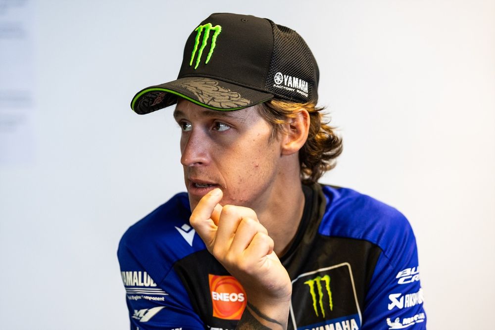 Fabio Quartararo perçoit de grosses limites sur la Yamaha en course.