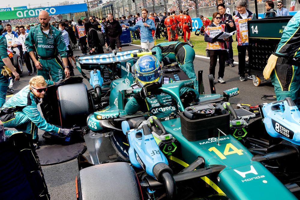 Fernando Alonso, Aston Martin