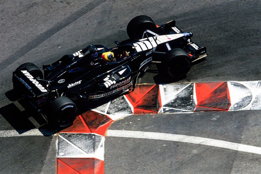 Tarso Marques correu pela Minardi na Fórmula 1 em 1996, 1997 e 2001.