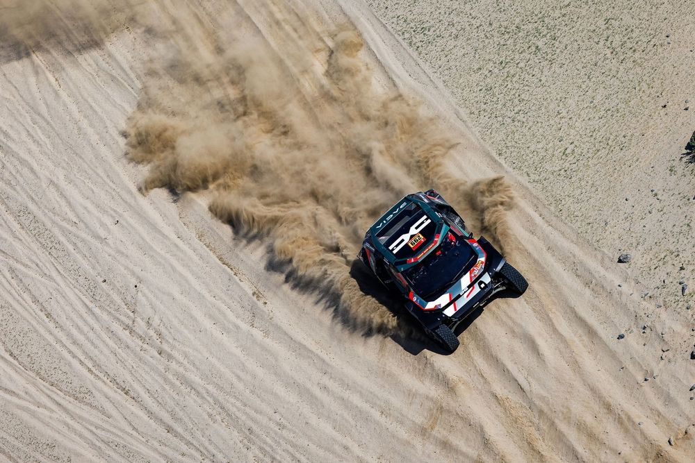 Toyota забивает 1-2-3-4-5, но Нассер Аль-Аттия лидирует в общем зачете