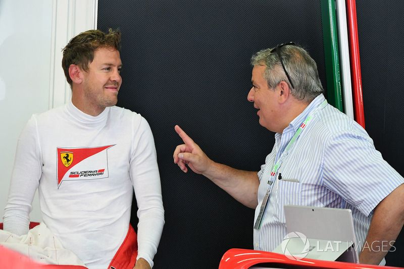 Giorgio Ascanelli nel 2017 con Sebastian Vettel