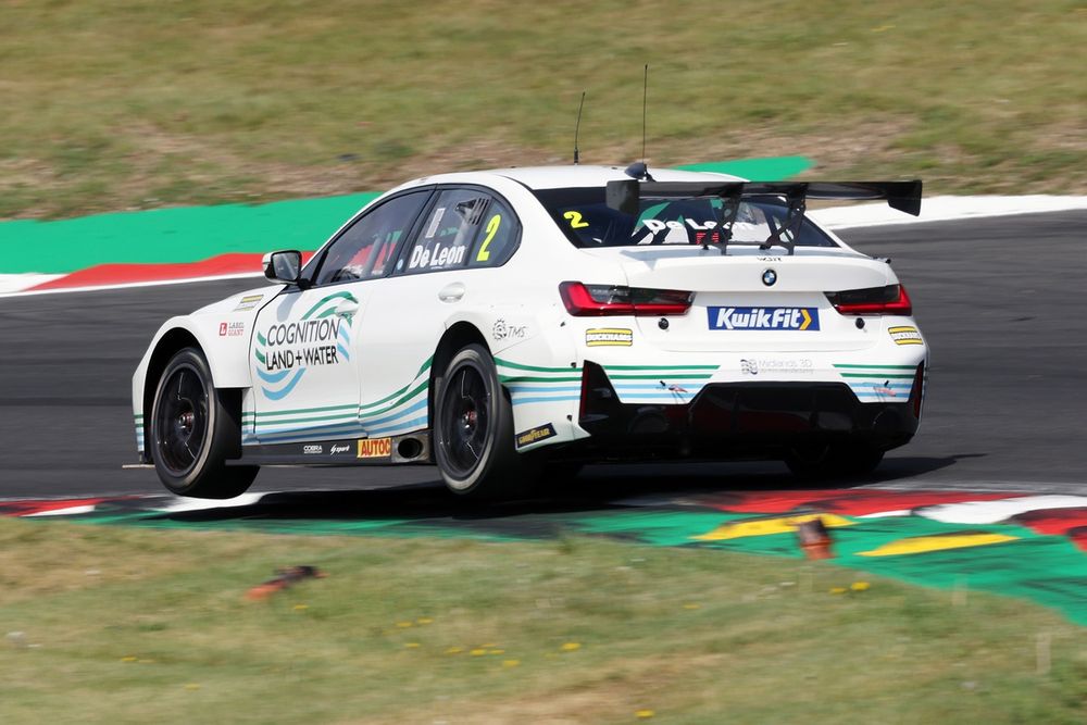 Daryl De Leon, WSR
