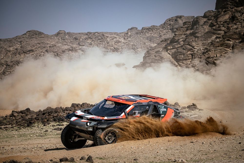 #212 The Dacia Sandriders Dacia: Cristina Gutierrez, Pablo Moreno Huete