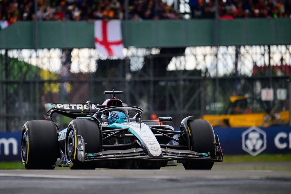 George Russell, Mercedes W15