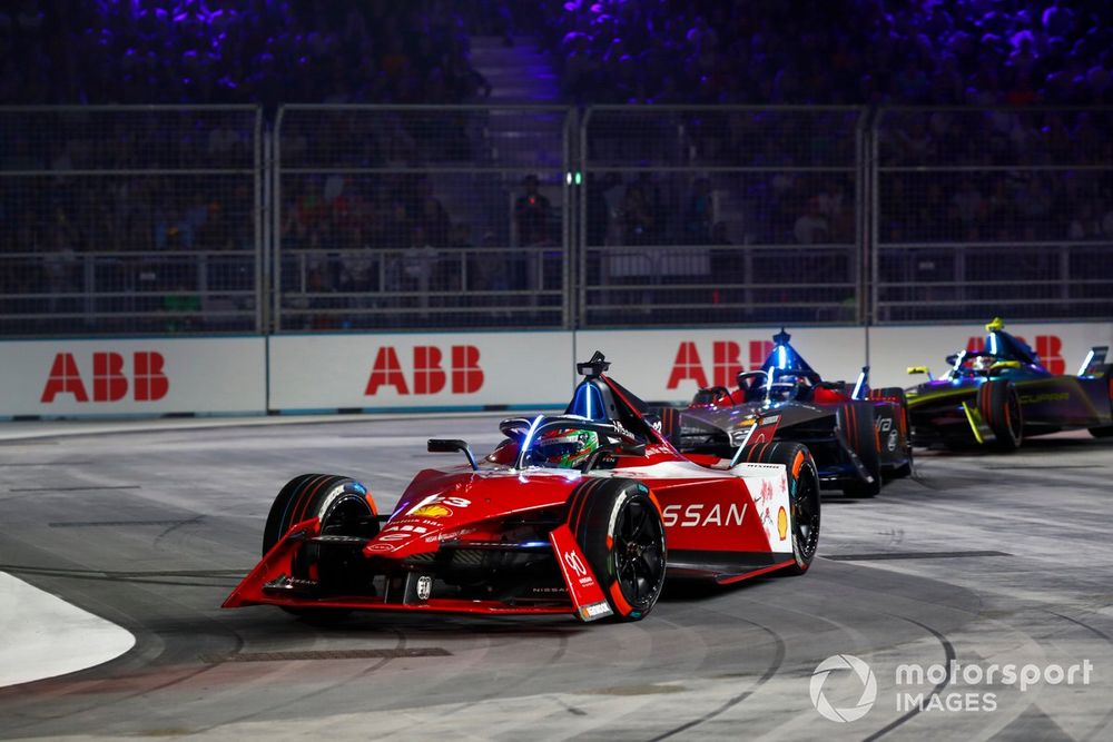Sacha Fenestraz, Nissan Formula E Team, Nissan e-4ORCE 04 