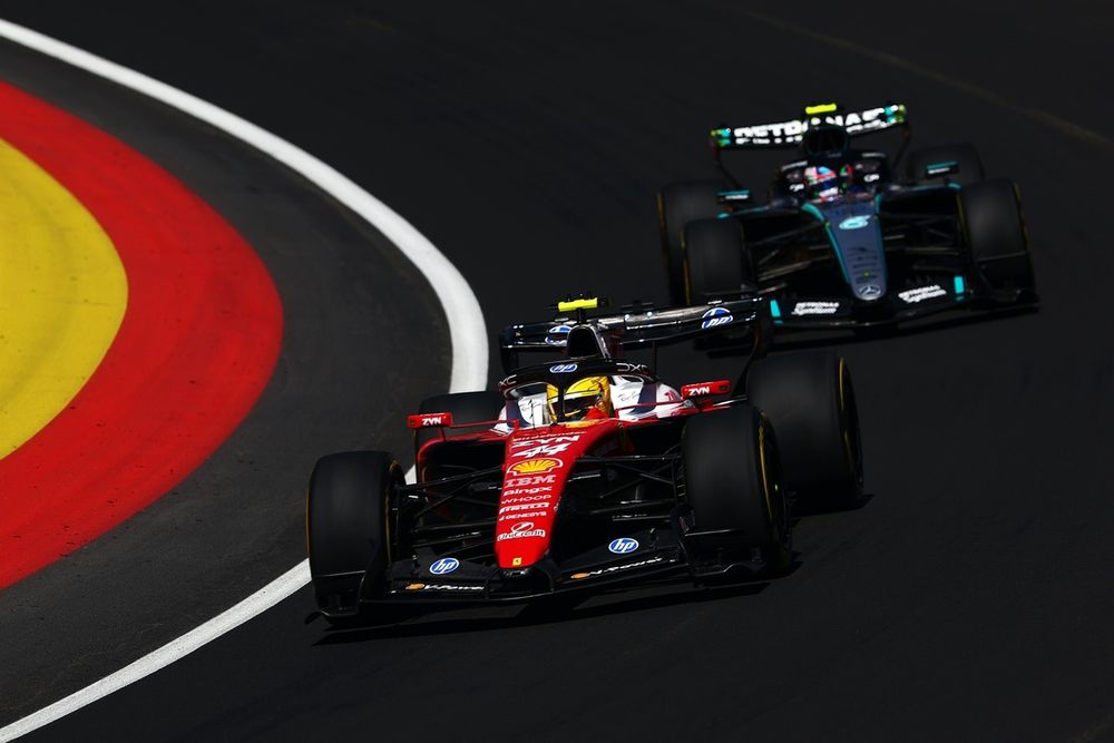 Lewis Hamilton held up several drivers