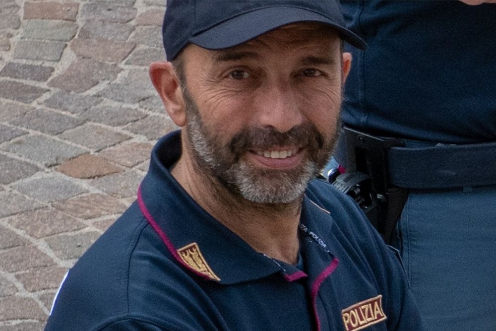 Stefano Stefanini, ancora in divisa: il sostituto commissario della Polizia Stradale ha seguito l'inchiesta Senna